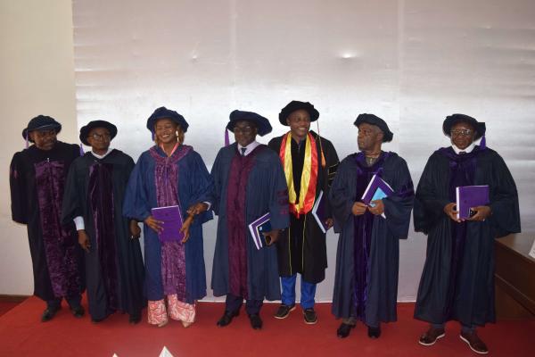 Photo de famille avec les membres du jury © G. Wakem