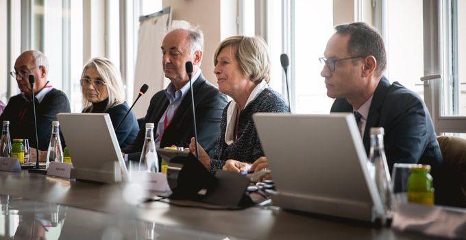 From right to left: Thierry Lefrançois, Brigitte Autran and Bruno Lira, members of the COVARS board © SIPA