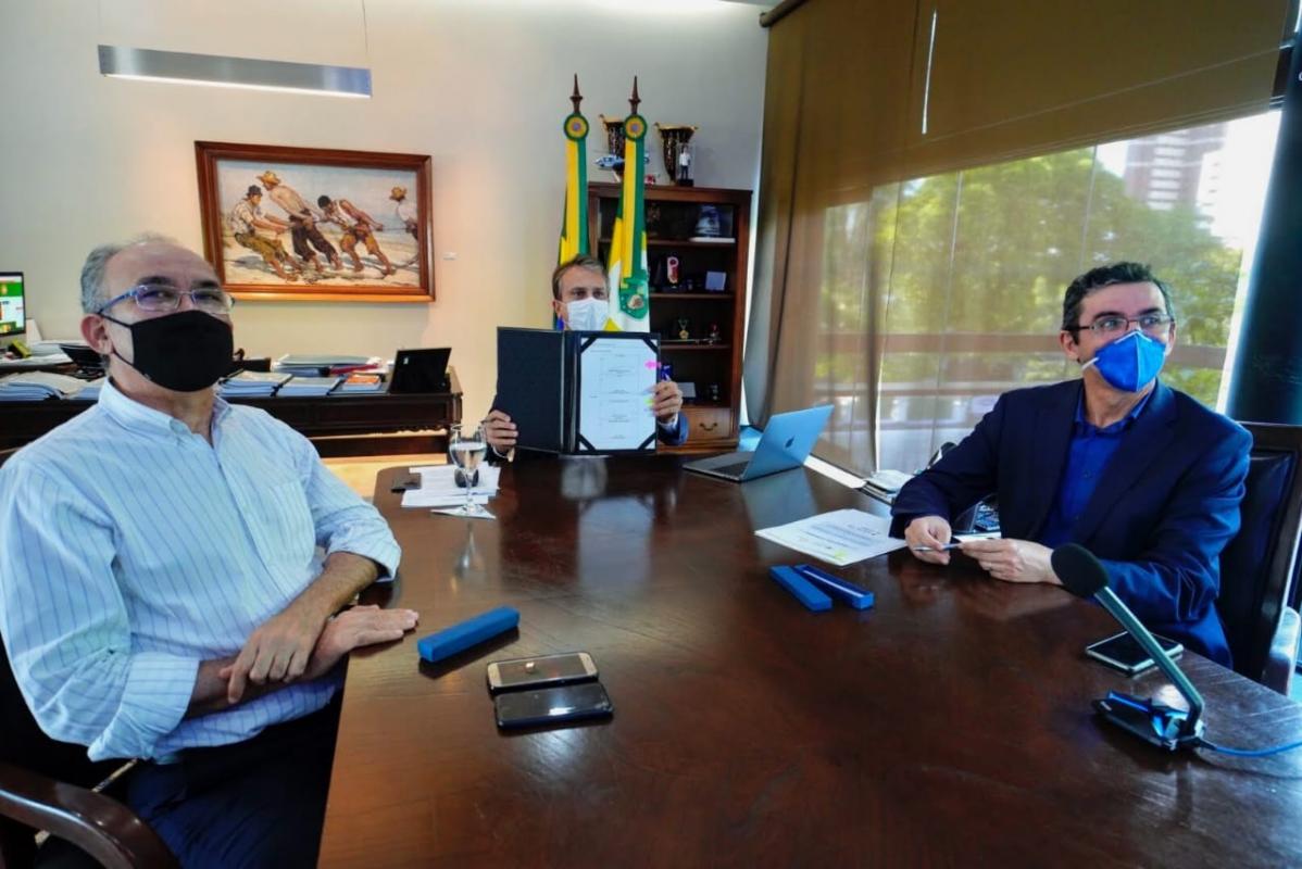 La signature d'un protocole d’entente entre l'Etat du Ceará, l'AFD, la FUNCEME et le CIRAD