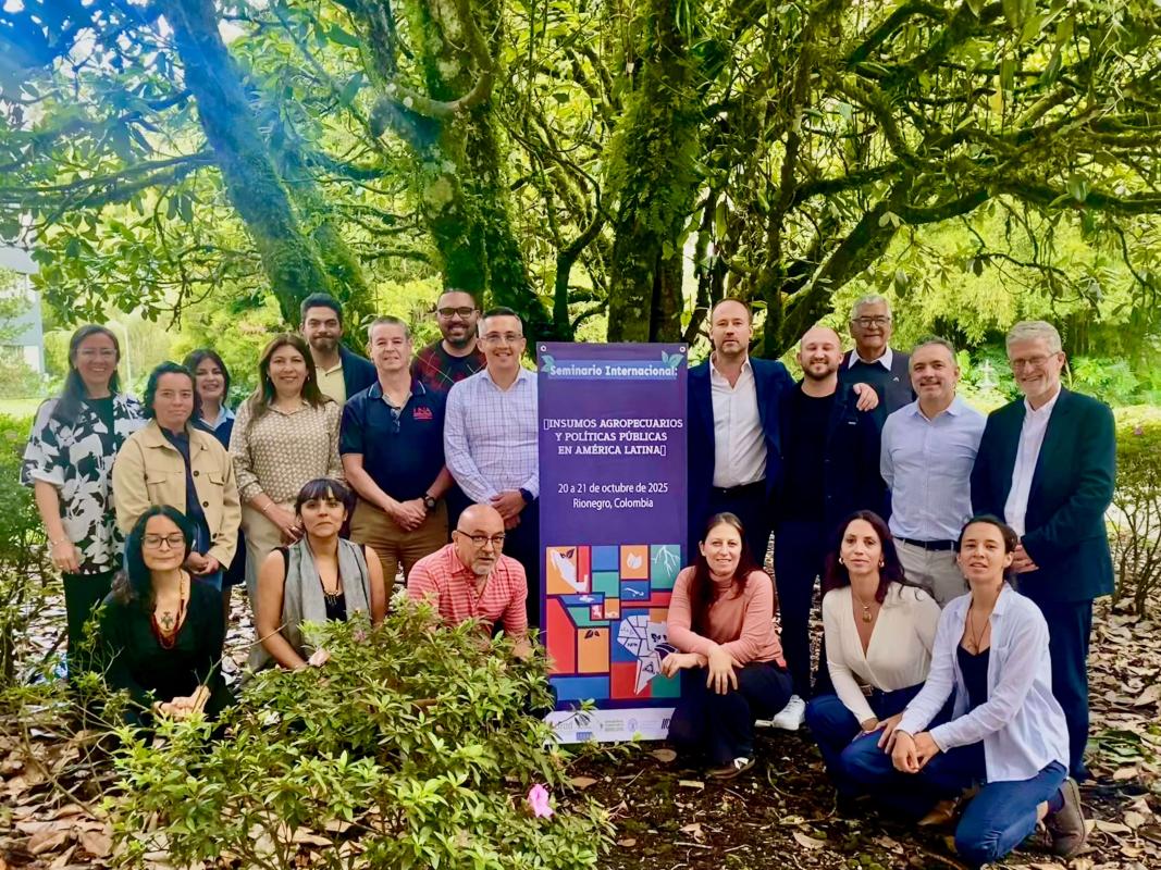 Participantes del Seminario Internacional Insumos agropecuarios y políticas públicas en América Latina, Rionegro (Colombia), octubre de 2025 ⓒ Cirad