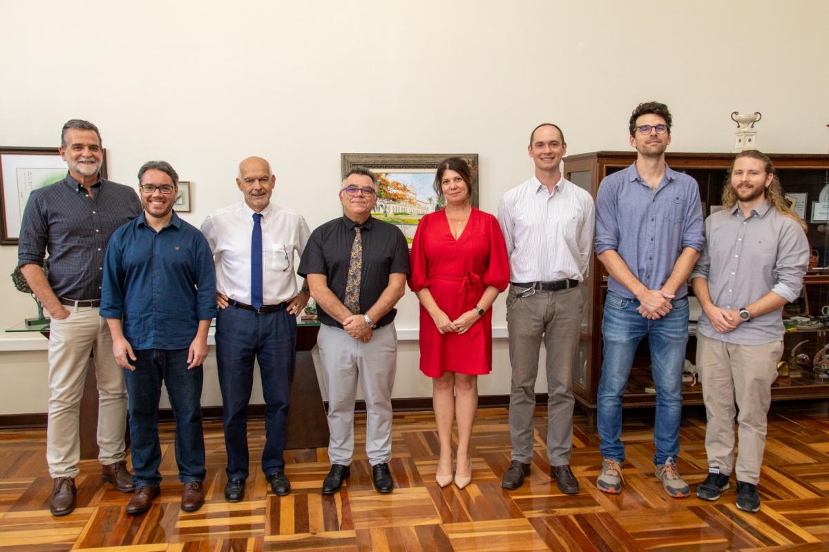 Assinatura do acordo de cooperação ESALQ/USP-Cirad © Gerhard Waller