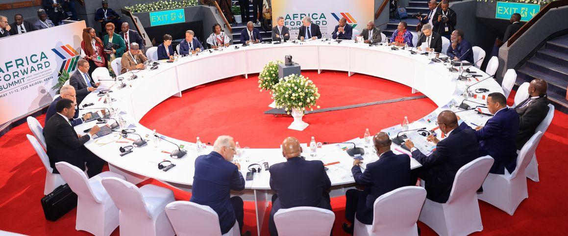 Elisabeth Claverie de Saint Martin, alors PDG du Cirad, a assisté à la table ronde sur l’agriculture qui a rassemblé le 12 mai des chefs d’état et ministres africains, des entreprises privées, dont les PDG de Danone, Equity group et la directrice générale de la PME sénégalaise, Le Lionceau, et des organisations internationales comme le FIDA.