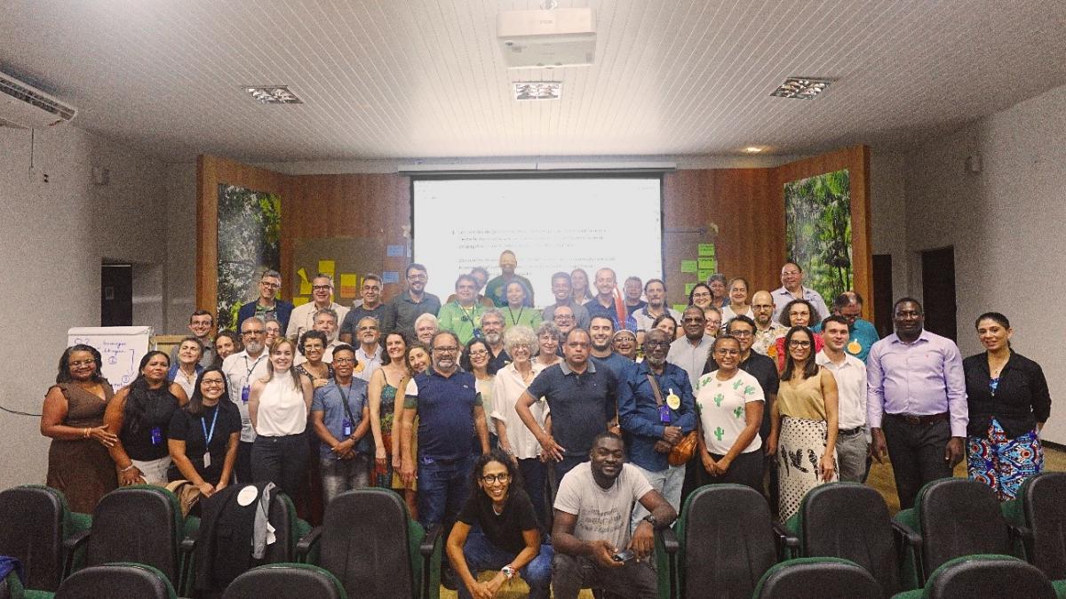 Participants et participantes de l’atelier Impress, du 25 au 27 mars 2024 à Belém, Pará © Enora Le Calvé, Cirad