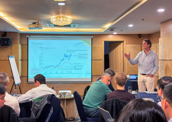 Dr. Florent Tivet (CIRAD) outlines the role of carbon markets in agricultural emission reduction during the ASSET technical seminar in Hanoi