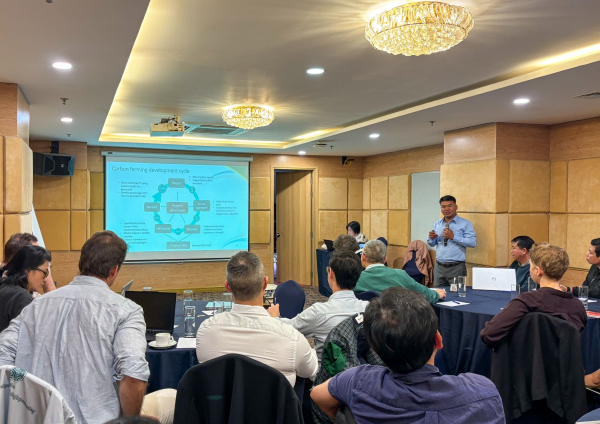 Vira Leng, GDA, presents insights from Cambodia