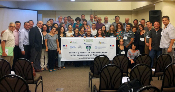 Les participants au s&eacute;minaire final du projet,