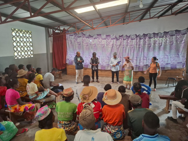 Th&eacute;&acirc;tre Forum &agrave; Ambodivoangy, Fianarantsoa