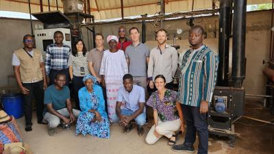 PME ANASAM, b&eacute;n&eacute;ficiaire au Burkina Faso et l'&eacute;quipe du projet BioStar