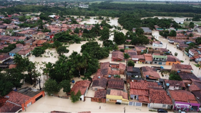 Photo 4. La désorganisation des paysages cause du tort aussi aux habitants des villes qui se situent en aval. A cause de l’ensablement des lits des cours d’eau, les crues sont fréquentes et dévastatrices comme ici à Paragominas en 2018 et 2019. La société locale est directement concernée par les problématiques d’usage des sols, ce qui constitue aussi un levier d’action pour mobiliser les consciences et adapter les réglementations.