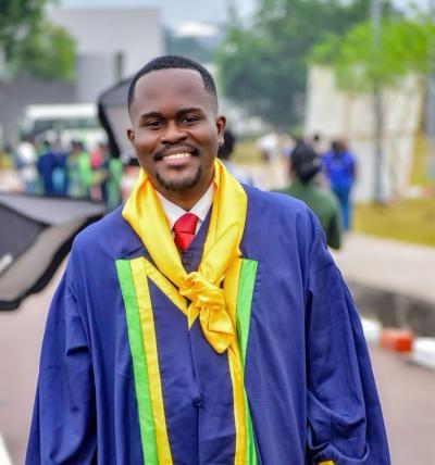 Doctorant OFVi-Universit&eacute; Denis Sassou-N'guesso. &copy; One Forest Vision