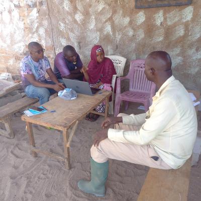 Session de d&eacute;monstration et de test des deux applications.&nbsp;&copy; E. Vall