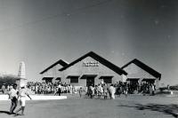 Inauguration de la Maison Mohair en 1948 à Ampanihy